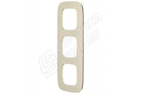 Рамка Legrand Valena Allure 754313 трехместная универсальная слоновая кость Рамка Legrand Valena Allure 754313 трехместная универсальная слоновая кость