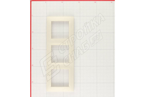 Рамка Simon 15 1500630-031 трехместная универсальная слоновая кость Рамка Simon 15 1500630-031 трехместная универсальная слоновая кость