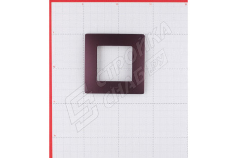 Рамка Legrand Etika 672561 одноместная универсальная сливовый Рамка Legrand Etika 672561 одноместная универсальная сливовый