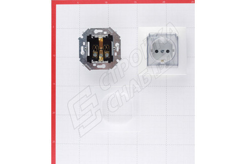 Розетка с рамкой Simon 15 1590450-030 скрытая установка белая с заземлением IP44 с крышкой со шторками Розетка с рамкой Simon 15 1590450-030 скрытая установка белая с заземлением IP44 с крышкой со шторками