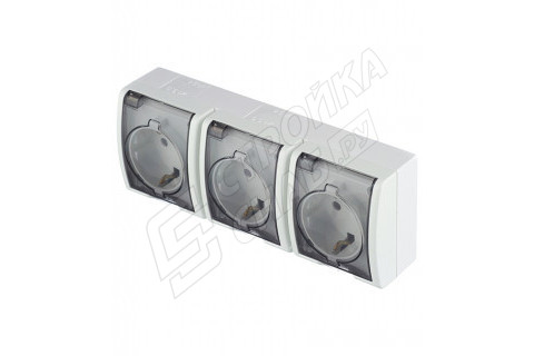 Розетка Simon 15 Aqua тройная 1594447-030 открытая установка белая с заземлением IP54 с крышкой со шторками Розетка Simon 15 Aqua тройная 1594447-030 открытая установка белая с заземлением IP54 с крышкой со шторками