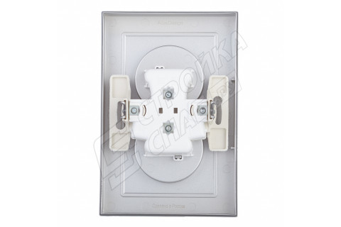Розетка с рамкой Schneider Electric Atlas Design ATN000322 двойная скрытая установка алюминий без заземления со шторками Розетка с рамкой Schneider Electric Atlas Design ATN000322 двойная скрытая установка алюминий без заземления со шторками