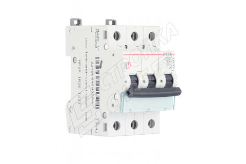 Автоматический выключатель Legrand TX3 (404059) 3P 32А тип C 6 кА 400 В на DIN-рейку Автоматический выключатель Legrand TX3 (404059) 3P 32А тип C 6 кА 400 В на DIN-рейку